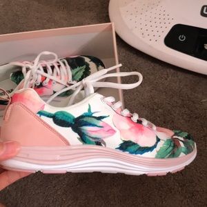 Floral print just fab tennis shoes